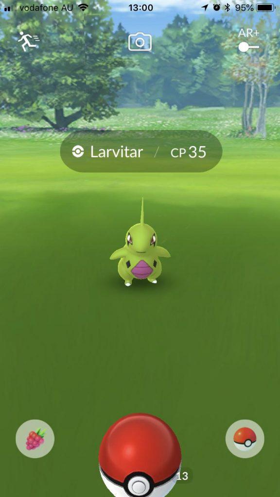 Pokémon GO Shiny Larvitar